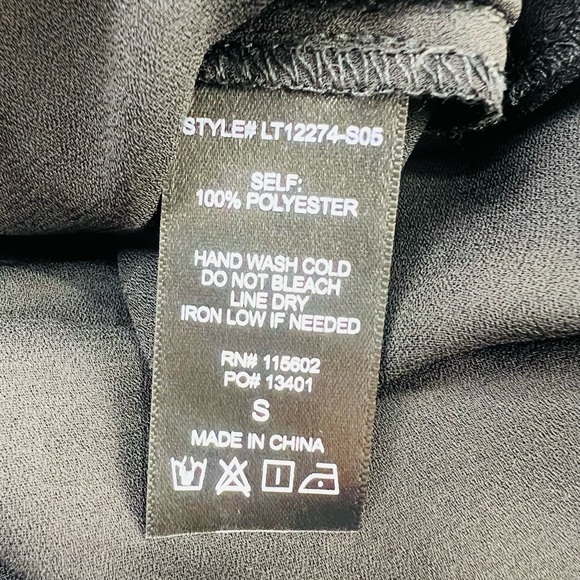 NWT Lush Womens Black Draped Blouse, Sheer, High Low Long Sleeves size Small - Picture 11 of 11